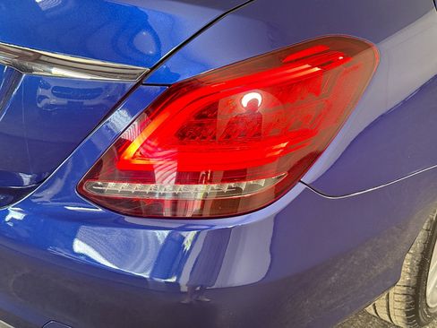 Used 2019 Mercedes-Benz C 300 Sedan image 33