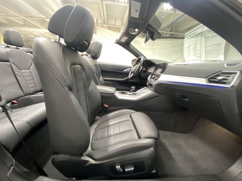 Used 2023 BMW M440i Convertible w/ Premium Package RWD image 30