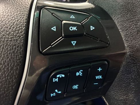 Used 2016 Ford Explorer Platinum image 16