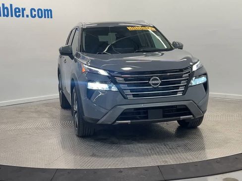 Used 2024 Nissan Rogue SL w/ SL Premium Package image 7