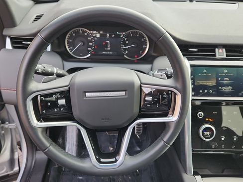 Used 2023 Land Rover Discovery Sport S R-Dynamic image 29