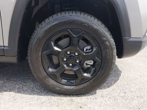 Used 2023 Jeep Compass Trailhawk w/ Trailhawk Elite Group image 10