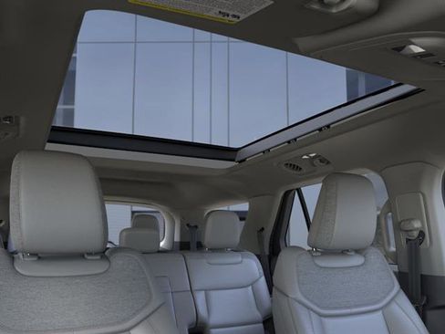 New 2026 Ford Explorer Active image 22