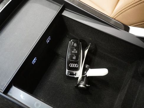 Used 2022 Audi Q7 2.0T Premium Plus w/ Premium Plus Package image 34