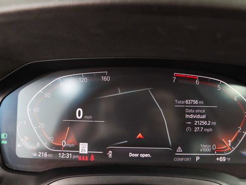 Used 2021 BMW 330i Sedan image 15