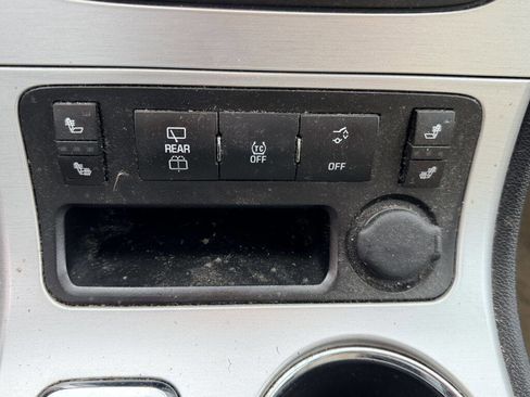 Used 2012 GMC Acadia SLT image 21