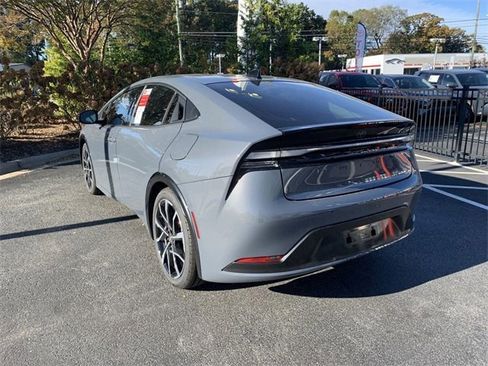 New 2026 Toyota Prius Plug-In Hybrid image 5