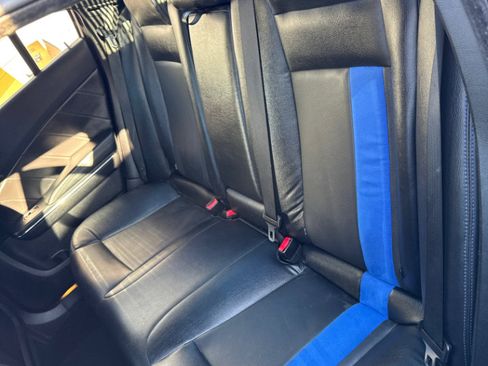 Used 2011 Dodge Charger R/T image 8