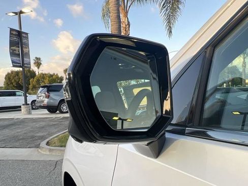 New 2026 Chevrolet Suburban Premier w/ LPO, Get Active Package image 20