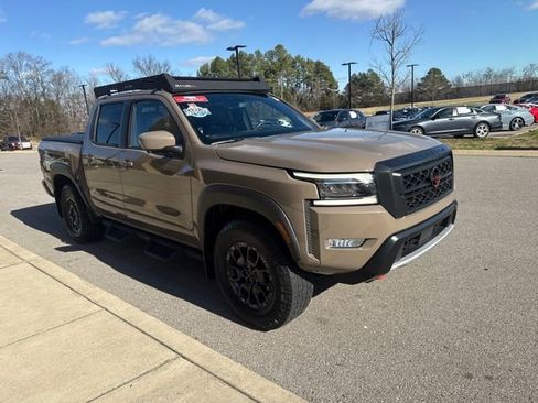 Used 2023 Nissan Frontier PRO-4X w/ Pro-4X Premium Package image 6