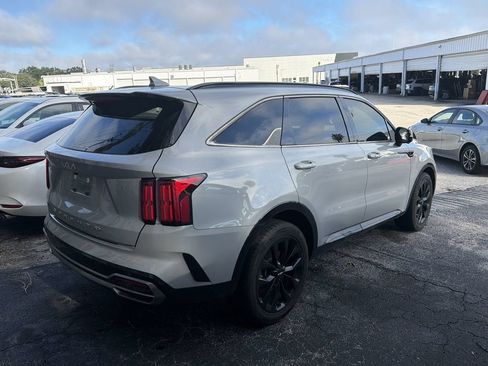 Used 2022 Kia Sorento SX FWD image 4