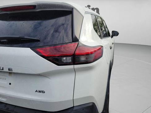 Used 2021 Nissan Rogue S AWD/4WD image 20