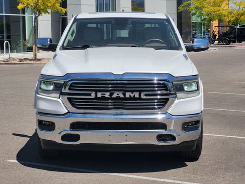 Used 2019 RAM 1500 Laramie AWD/4WD image 2