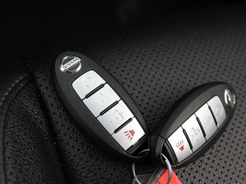 Certified 2022 Nissan Rogue Sport SL image 28