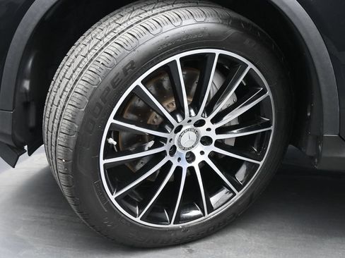 Used 2016 Mercedes-Benz GLC 300 image 16