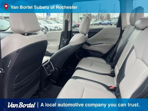 Used 2020 Subaru Forester Limited image 24