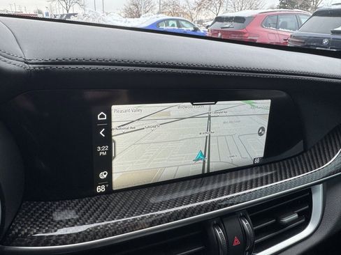 Used 2022 Alfa Romeo Stelvio Quadrifoglio w/ Active Assist Plus Package image 18