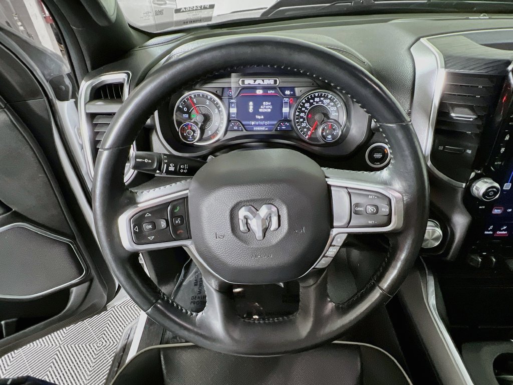 Used 2023 RAM 1500 Laramie AWD/4WD image 10