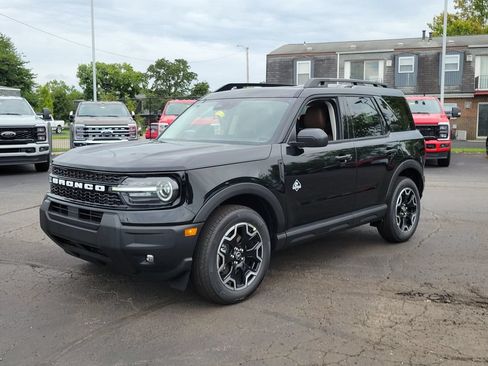 New 2026 Ford Bronco Sport Outer Banks AWD/4WD image 8