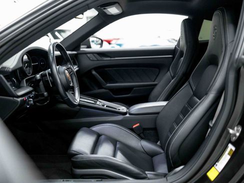 Used 2022 Porsche 911 GT3 RS image 36