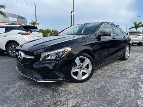 Used 2019 Mercedes-Benz CLA 250 4MATIC image 1