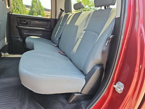 Used 2017 RAM 2500 Tradesman w/ Chrome Appearance Group AWD/4WD image 24