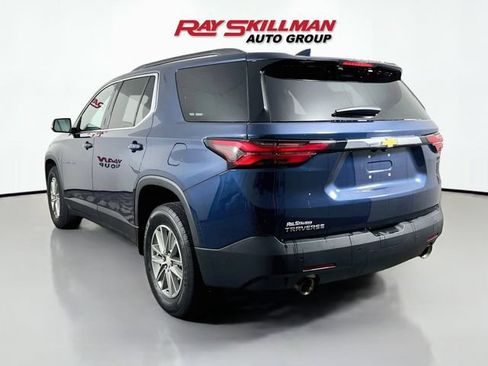 Used 2023 Chevrolet Traverse LT AWD/4WD image 5