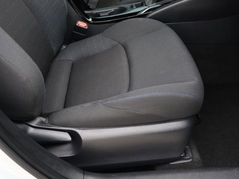 Used 2022 Toyota Corolla SE image 17