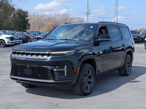 New 2026 Jeep Grand Wagoneer Limited image 4