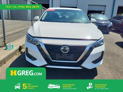 Used 2021 Nissan Sentra SV FWD image 1