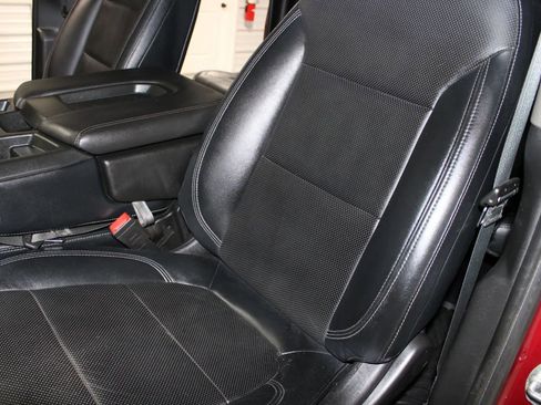 Used 2020 Chevrolet Silverado 1500 LT Trail Boss image 14