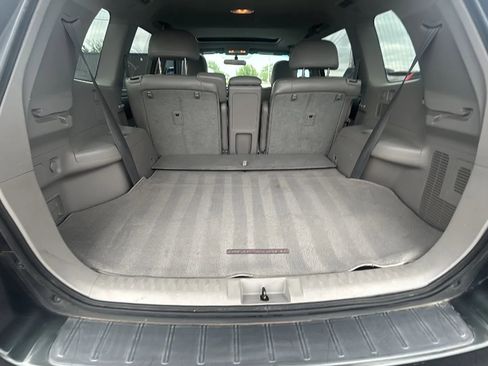 Used 2010 Toyota Highlander SE image 24