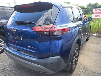 Used 2022 Nissan Rogue SV