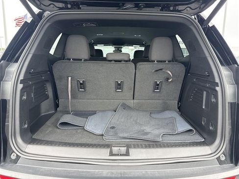 Certified 2025 GMC Acadia Elevation w/ LPO, Floor Liner Package FWD image 30