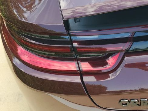Used 2020 Porsche Panamera 4 AWD/4WD image 17