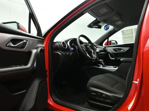 Used 2022 Chevrolet Blazer LT image 9