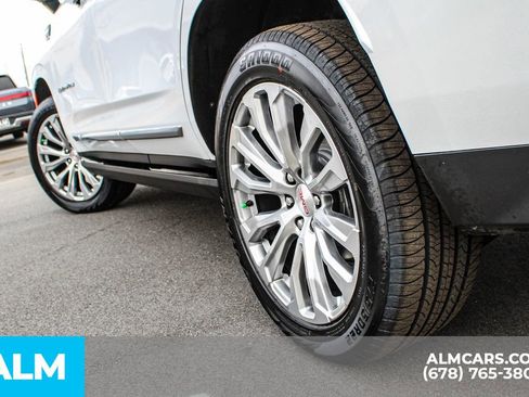 Used 2024 GMC Yukon Denali image 15