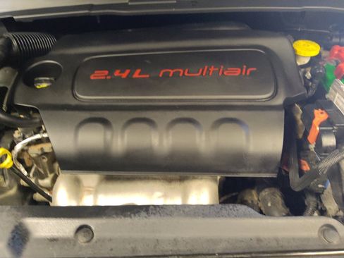 Used 2019 Jeep Compass Limited image 30