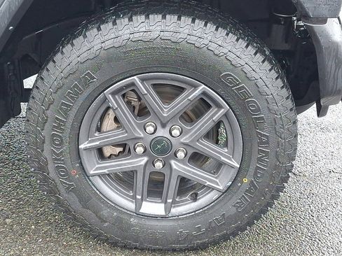 Certified 2024 Jeep Wrangler Sport S image 9