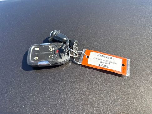 Used 2021 GMC Sierra 3500 AT4 w/ AT4 Premium Plus Package image 29