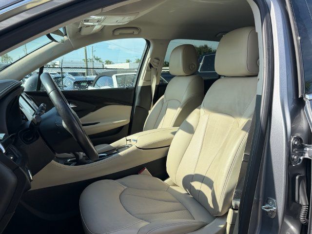 Certified 2019 Buick Envision Premium w/ LPO, Cargo Package AWD/4WD image 9