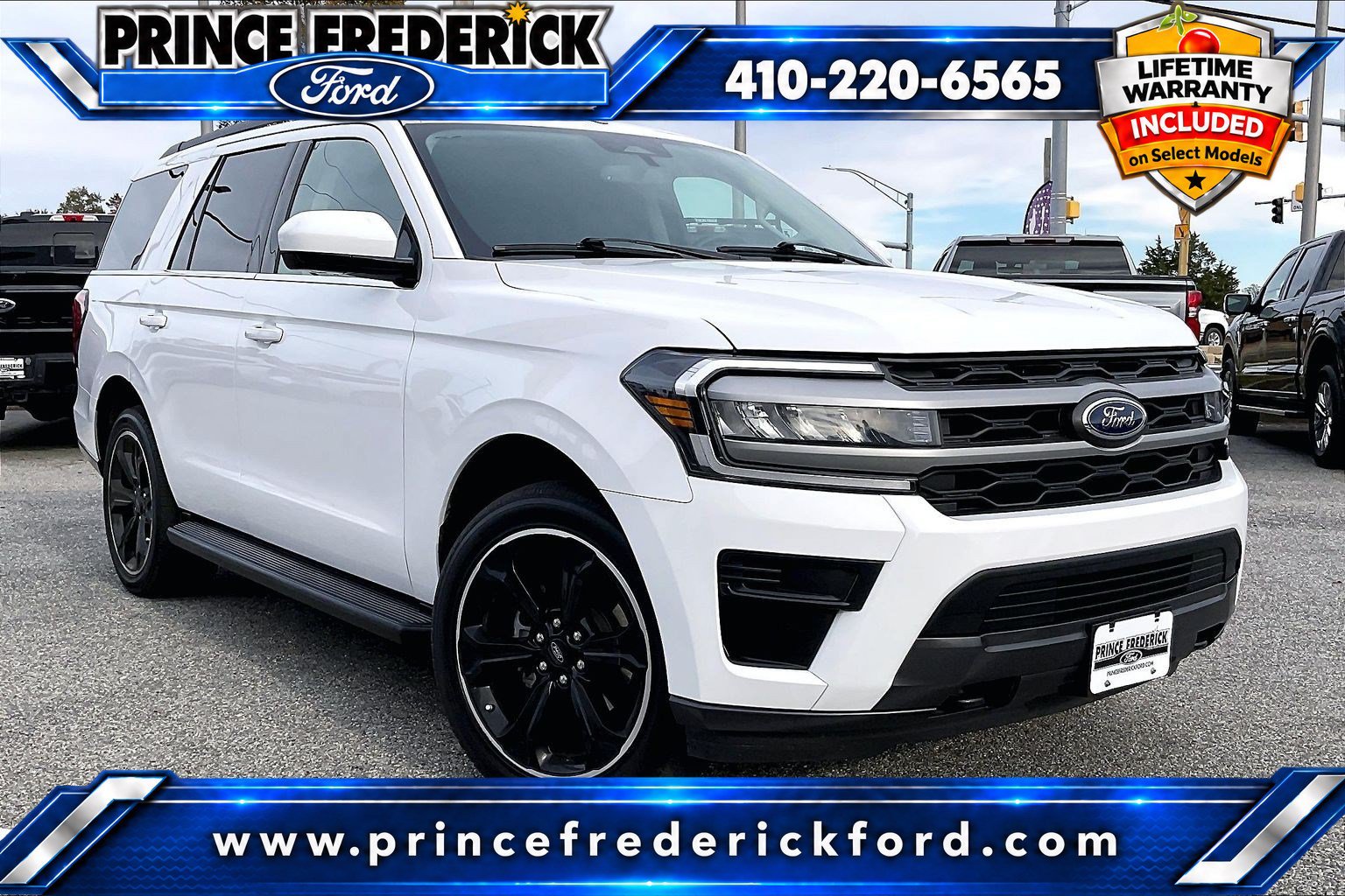 Certified 2024 Ford Expedition XLT AWD/4WD image 1
