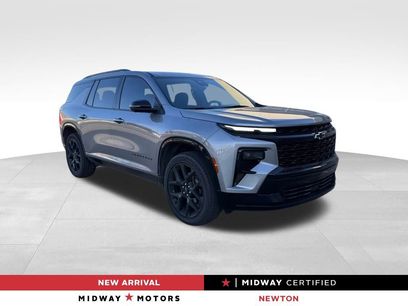 Used 2024 Chevrolet Traverse RS