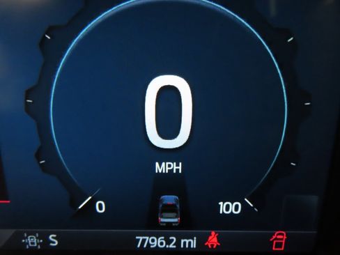 Used 2025 Ford F250 Platinum image 12