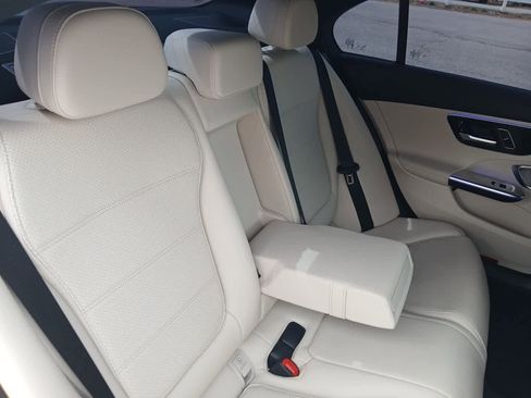 Used 2025 Mercedes-Benz C 300 Sedan image 55