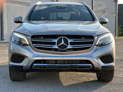 Used 2019 Mercedes-Benz GLC 350e 4MATIC image 11