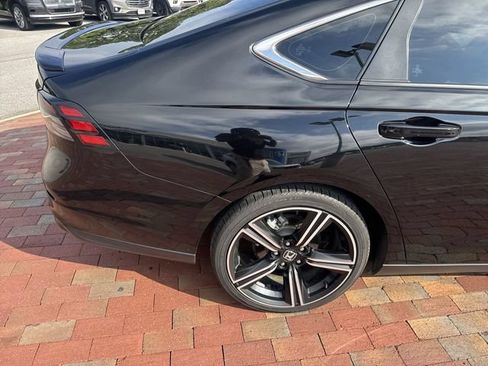 Certified 2023 Honda Accord Sport image 15