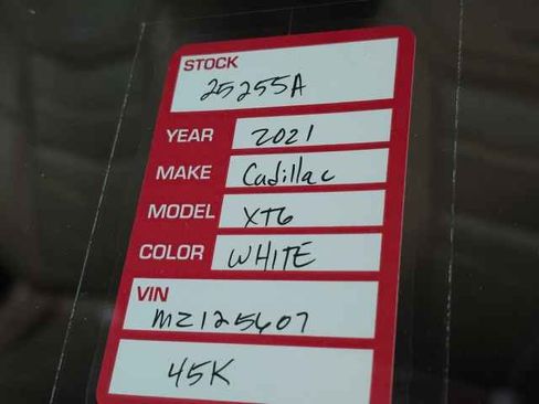 Used 2021 Cadillac XT6 Sport w/ Platinum Package image 44