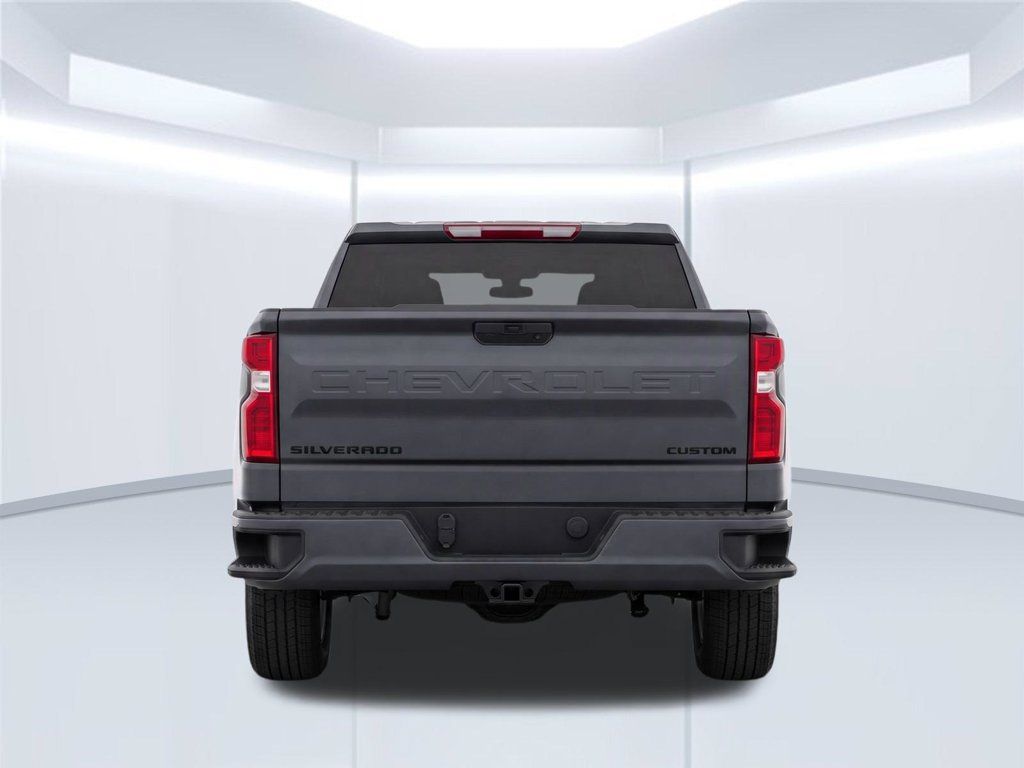 Used 2021 Chevrolet Silverado 1500 Custom w/ LPO, Dark Essentials Package AWD/4WD image 8