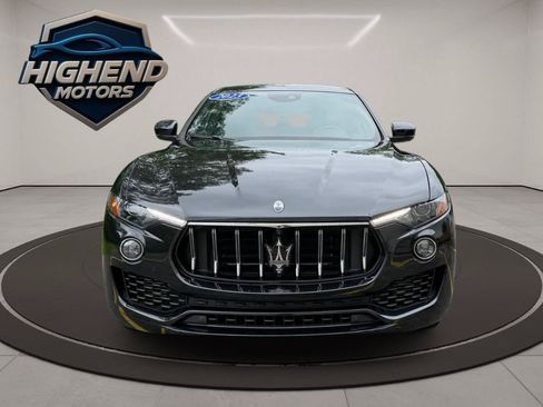 Used 2023 Maserati Levante GT AWD/4WD image 9